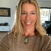 Tess B