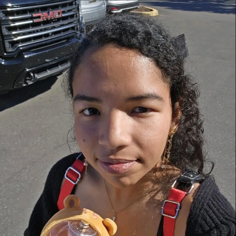 Angie L